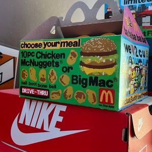 Cactus Jack Flea Market McDonalds Limited Edition Box